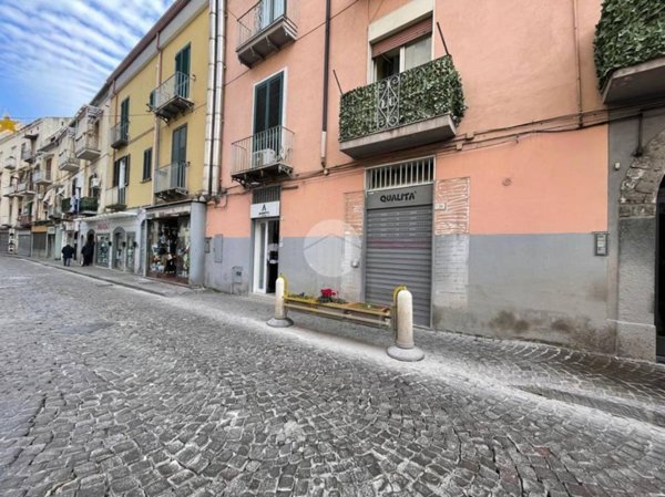 negozio in affitto a Castellammare di Stabia