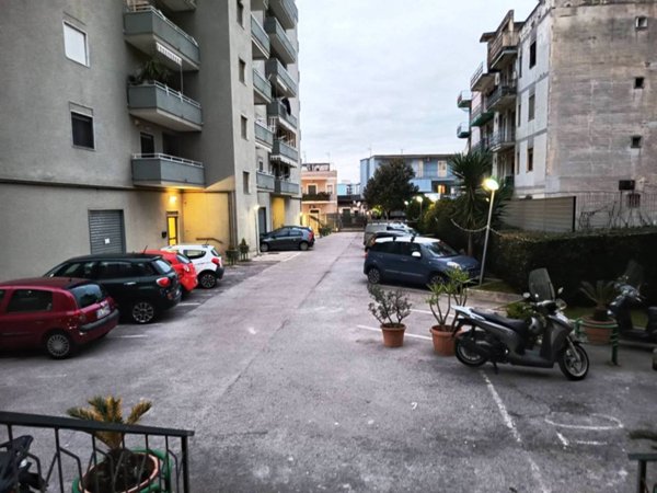 appartamento in affitto a Castellammare di Stabia in zona Pioppaino