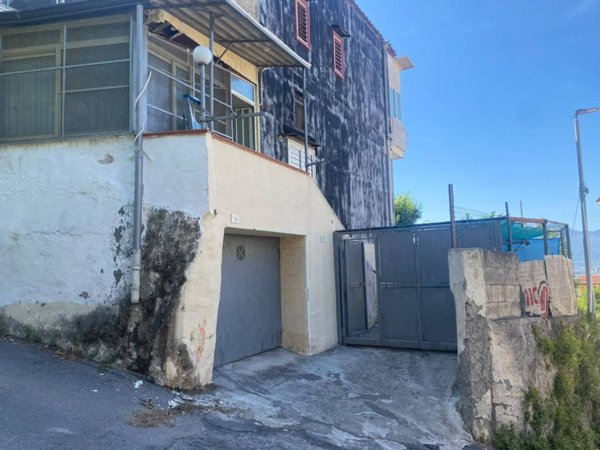 appartamento in affitto a Castellammare di Stabia in zona Privati