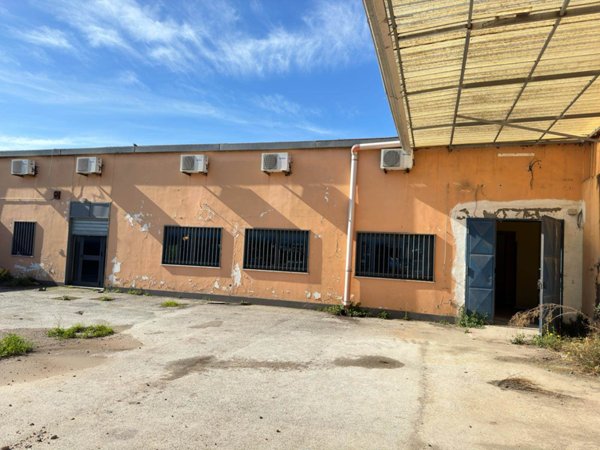 capannone in affitto a Cercola
