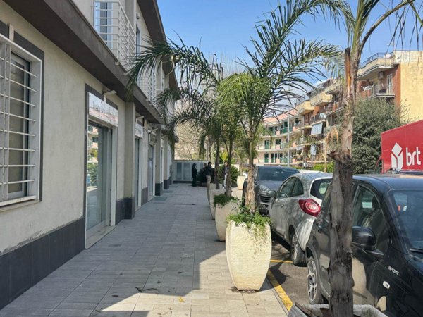 negozio in affitto a Cercola