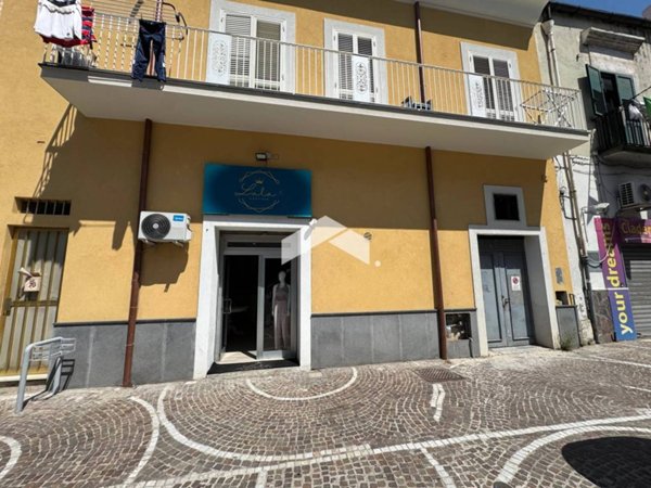 negozio in affitto a Cercola
