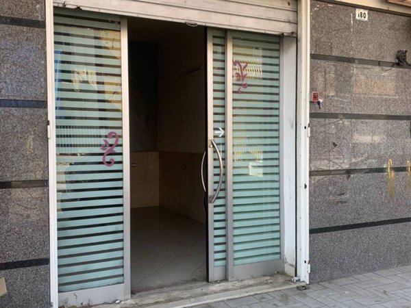 negozio in affitto a Cercola