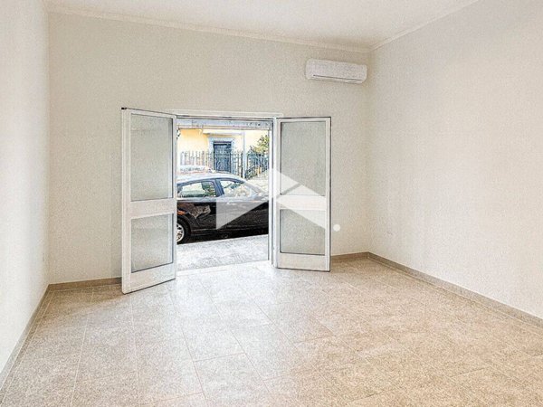 negozio in affitto a Cercola