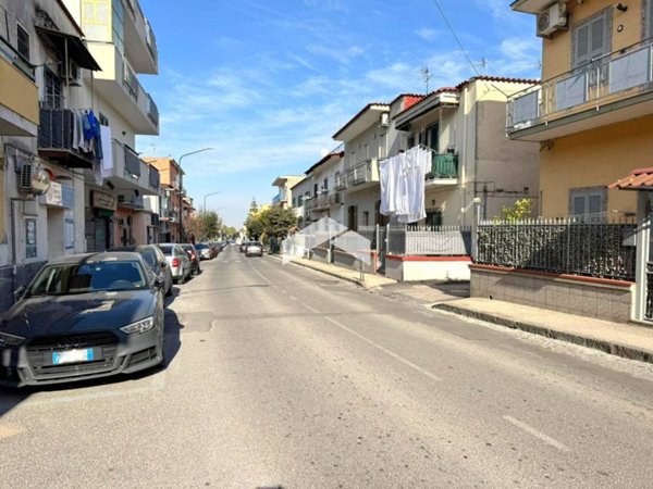 negozio in affitto a Cercola