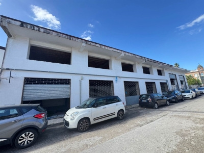 negozio in affitto a Cercola