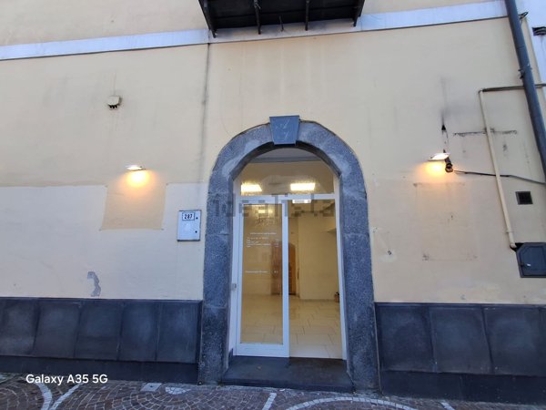 locale commerciale in affitto a Cercola