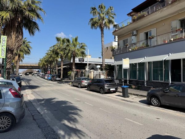 locale commerciale in affitto a Cercola