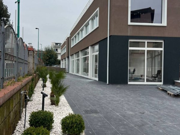 ufficio in affitto a Cercola in zona Caravita