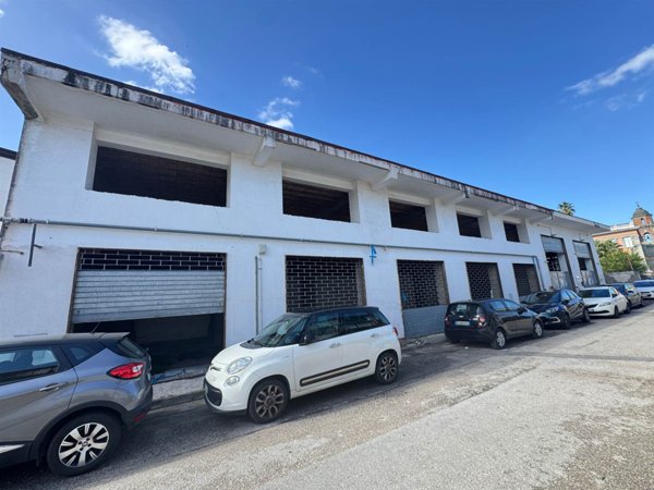 ufficio in affitto a Cercola in zona Caravita