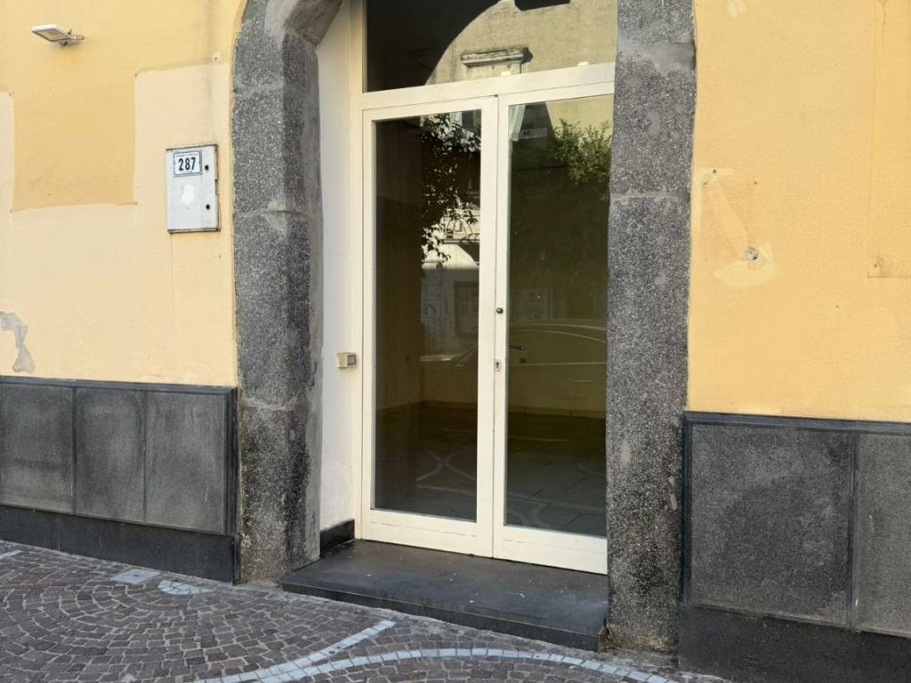 negozio in affitto a Cercola