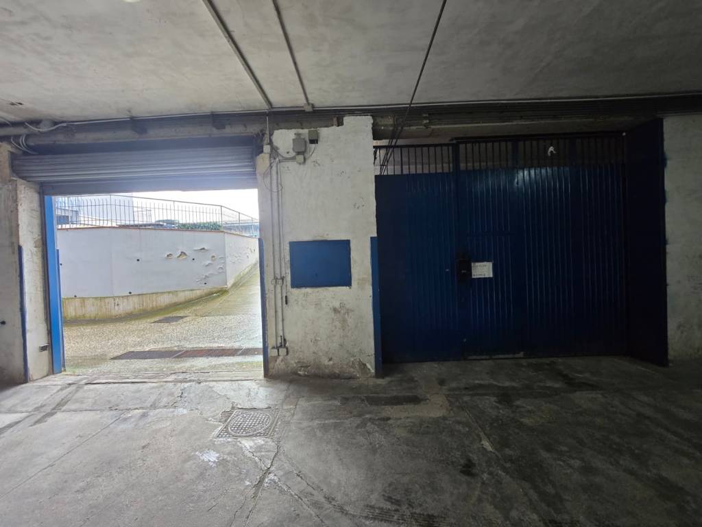 box auto in affitto a Cercola in zona Caravita