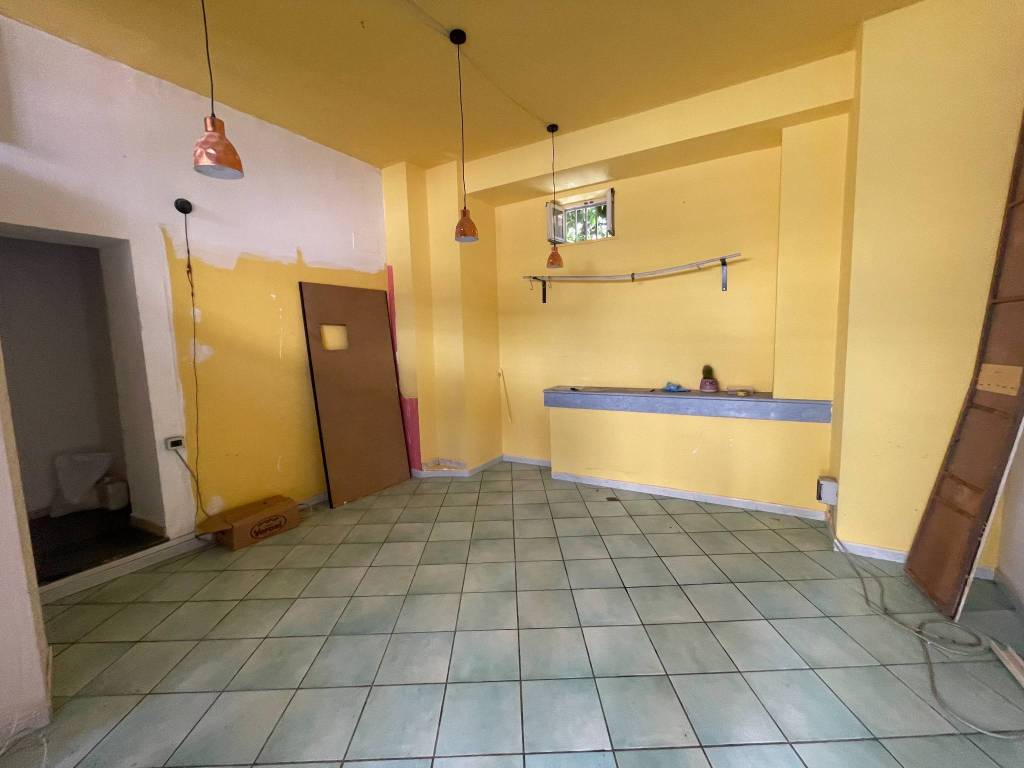 negozio in affitto a Cicciano