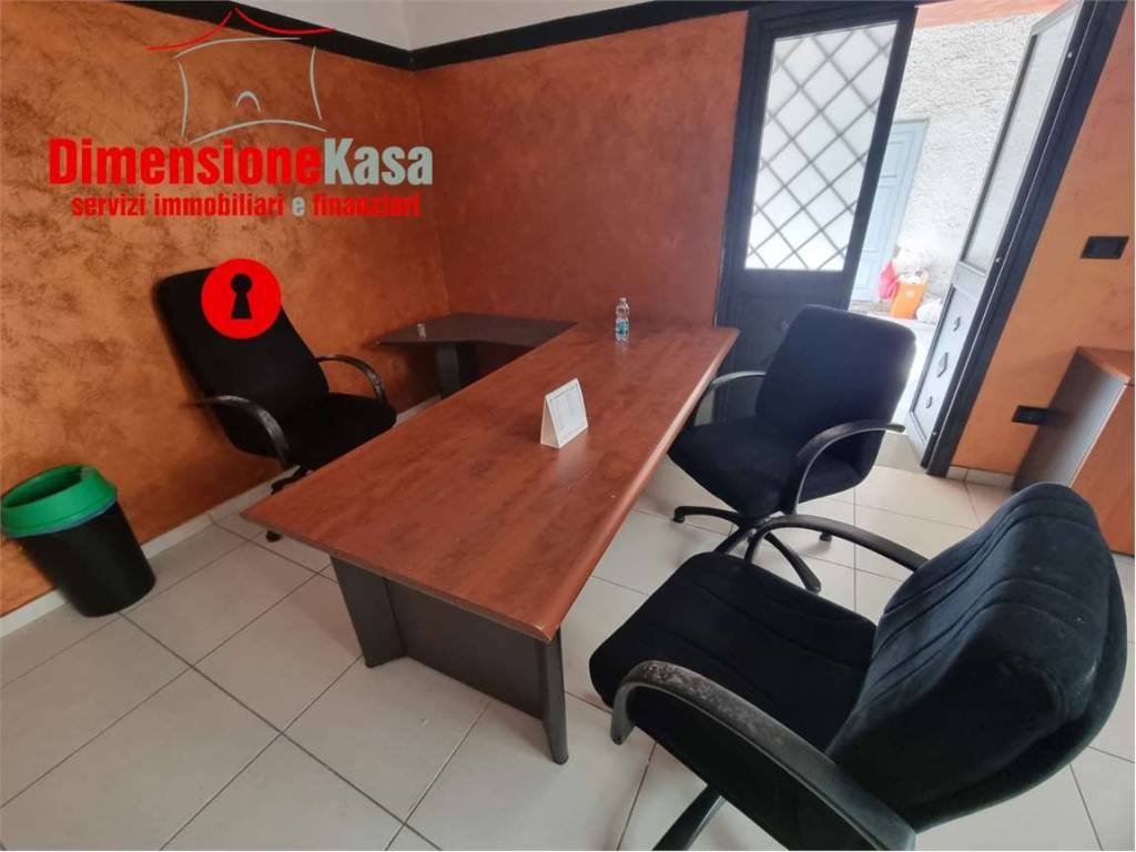 negozio in affitto a Cimitile