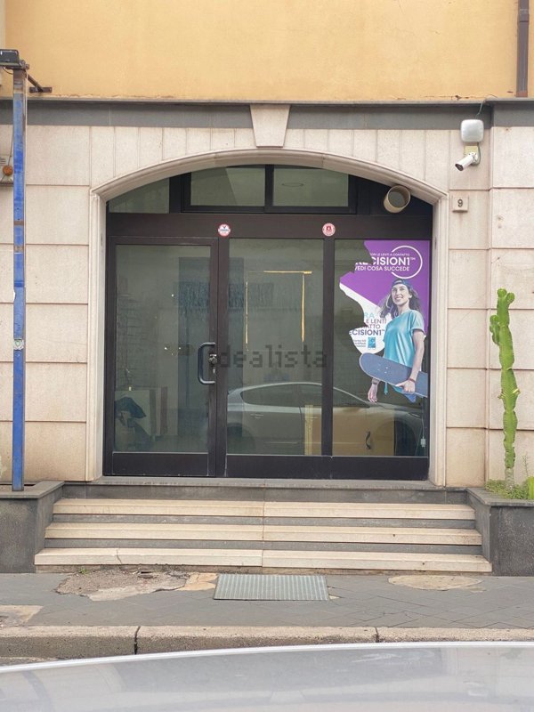 locale commerciale in affitto a Cimitile
