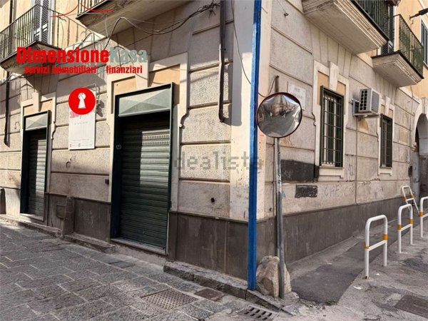 locale commerciale in affitto a Cimitile