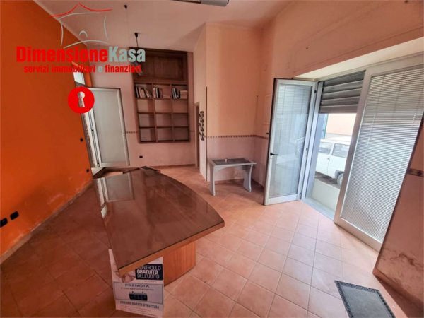 locale commerciale in affitto a Cimitile