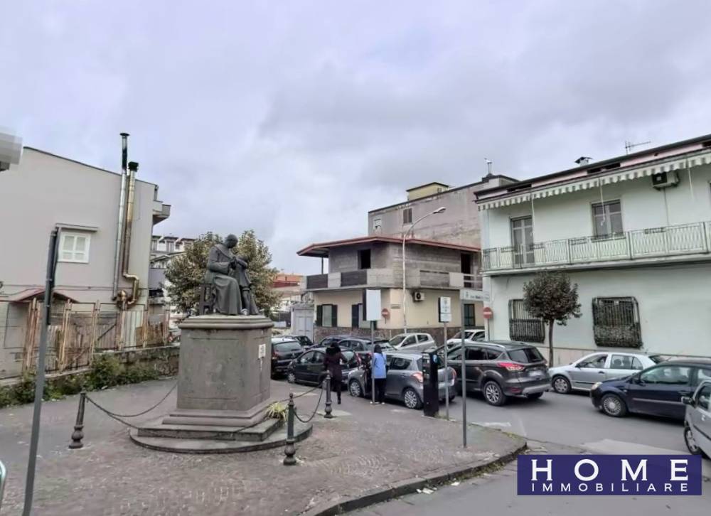 negozio in affitto a Frattamaggiore