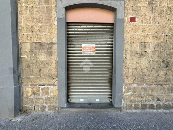 negozio in affitto a Frattamaggiore