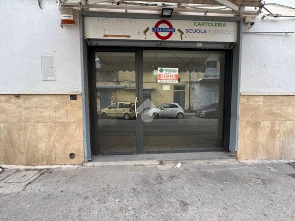 negozio in affitto a Frattamaggiore