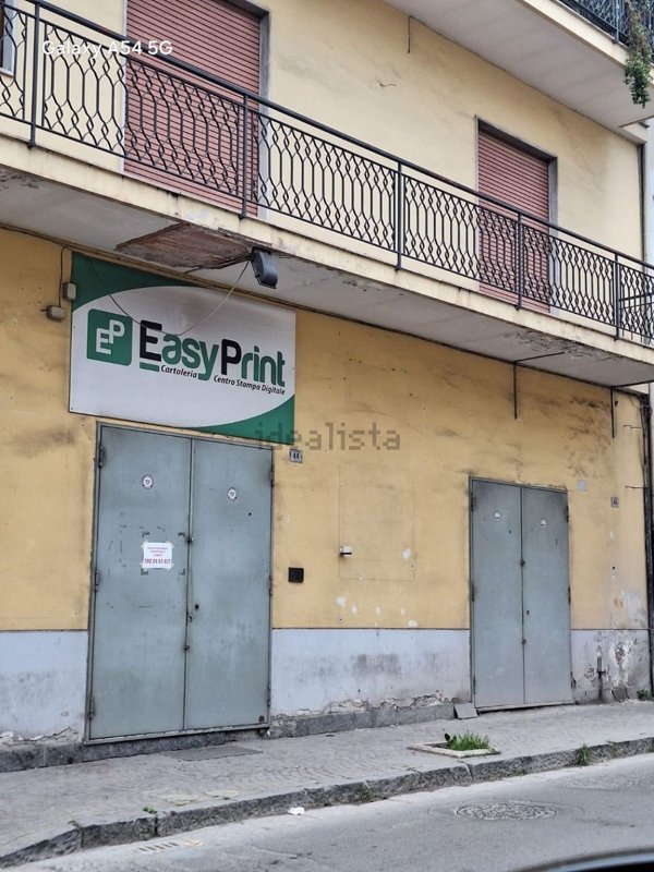 locale commerciale in affitto a Frattamaggiore