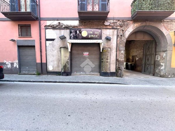 negozio in affitto a Frattamaggiore
