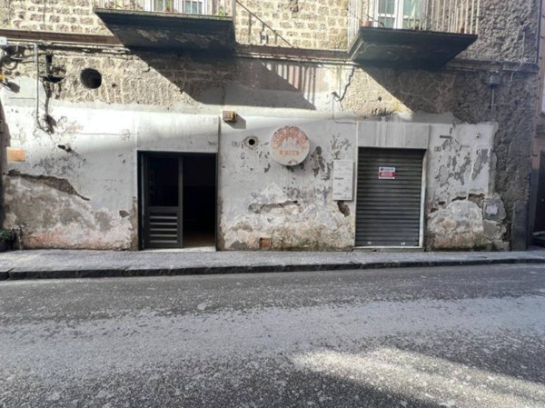 negozio in affitto a Frattamaggiore