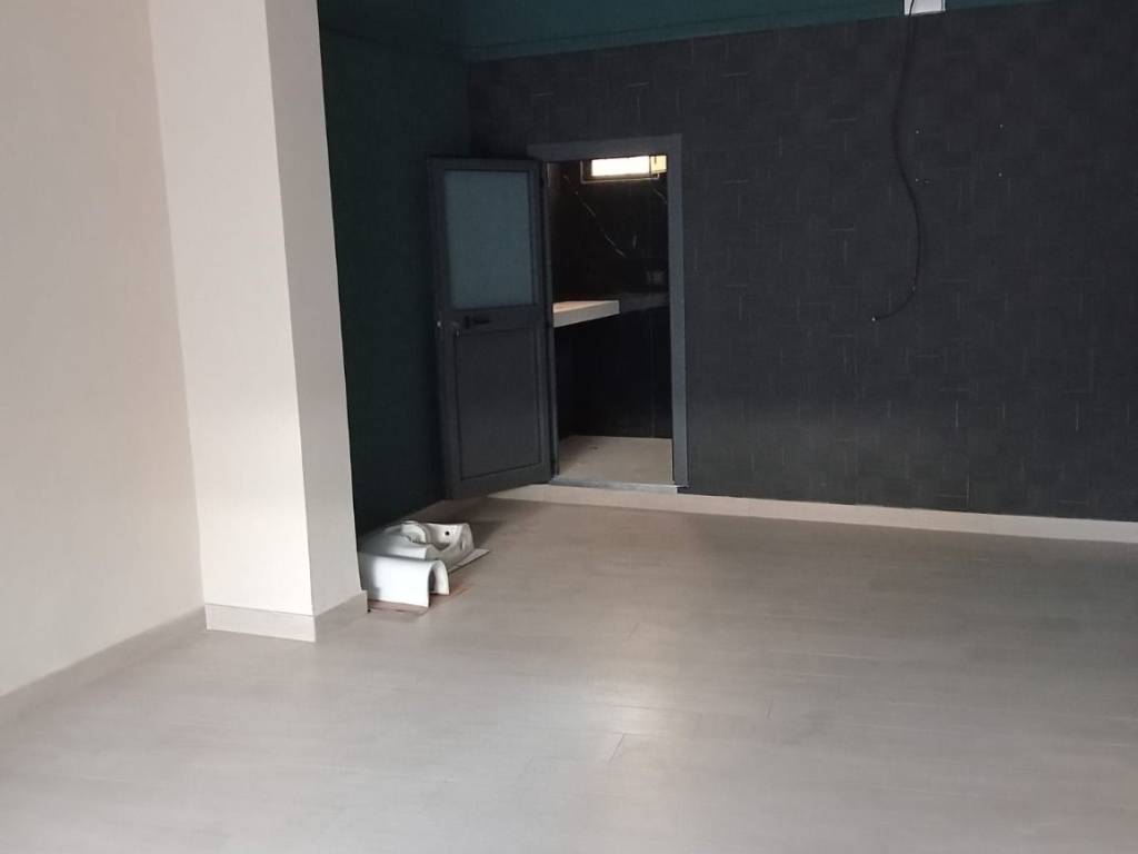 negozio in affitto a Frattamaggiore