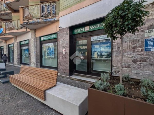 negozio in affitto a Frattamaggiore