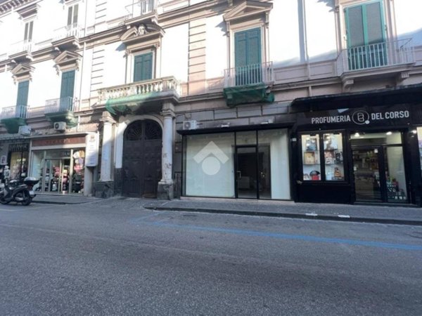 negozio in affitto a Frattamaggiore