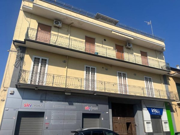negozio in affitto a Frattamaggiore