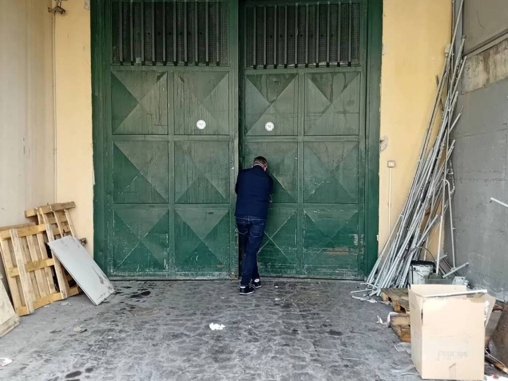 negozio in affitto a Frattaminore