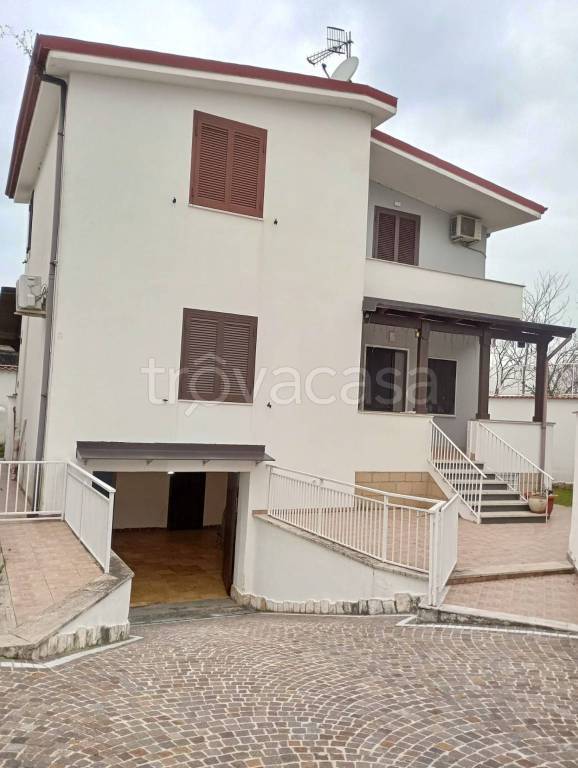 casa indipendente in affitto a Giugliano in Campania in zona Lago Patria