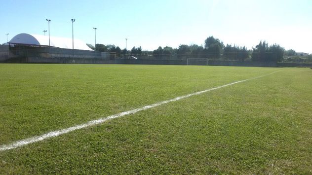 negozio in affitto a Giugliano in Campania in zona Varcaturo