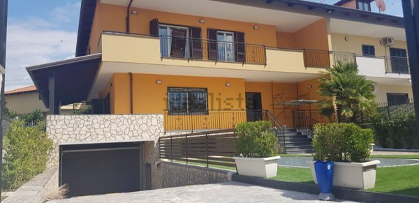 casa indipendente in affitto a Giugliano in Campania