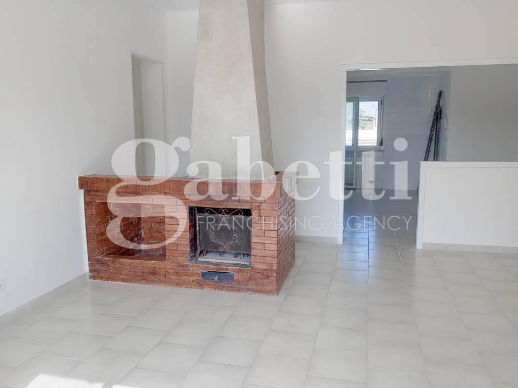 appartamento in affitto a Giugliano in Campania in zona Varcaturo