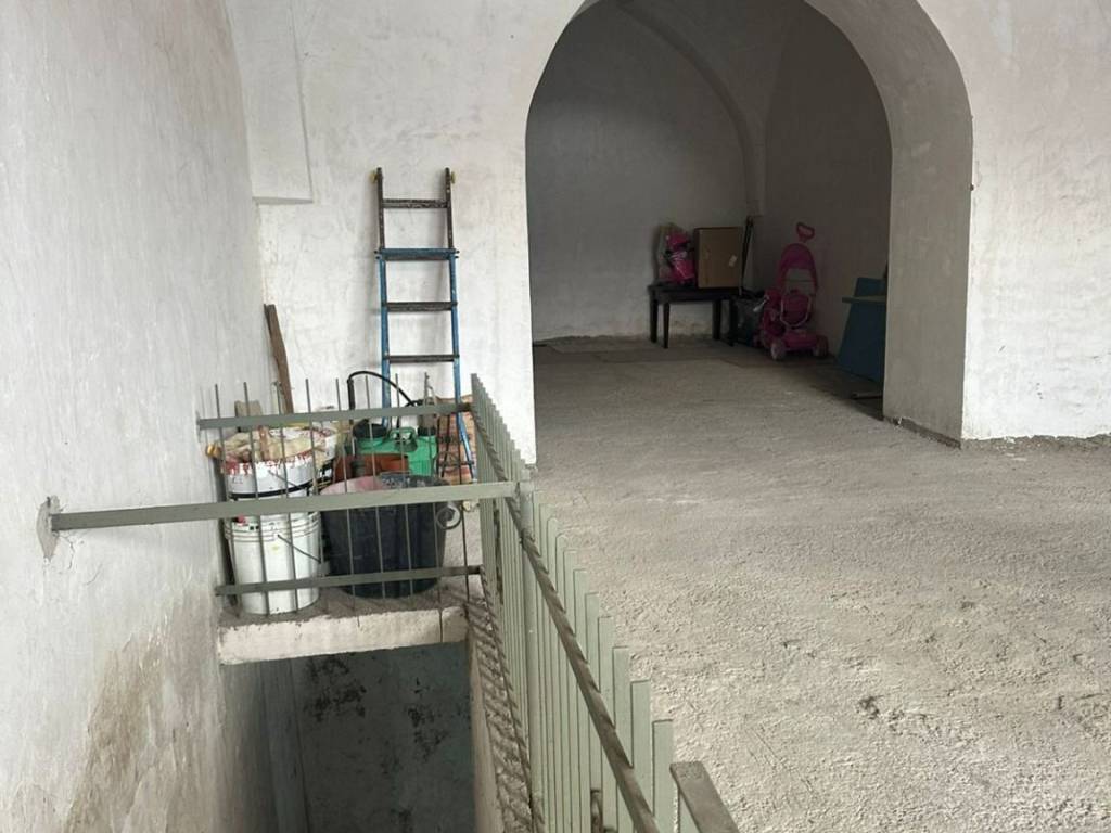 locale commerciale in affitto a Giugliano in Campania