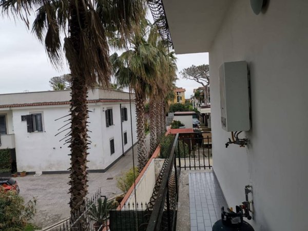 appartamento in affitto a Giugliano in Campania in zona Varcaturo