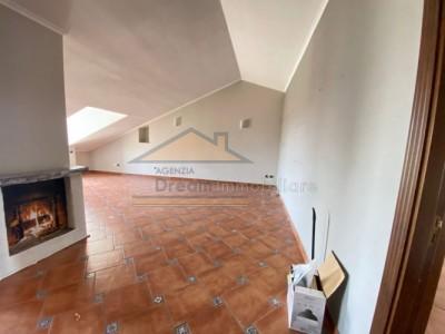 attico in affitto a Giugliano in Campania