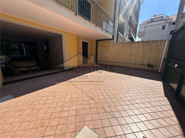 casa indipendente in affitto a Giugliano in Campania