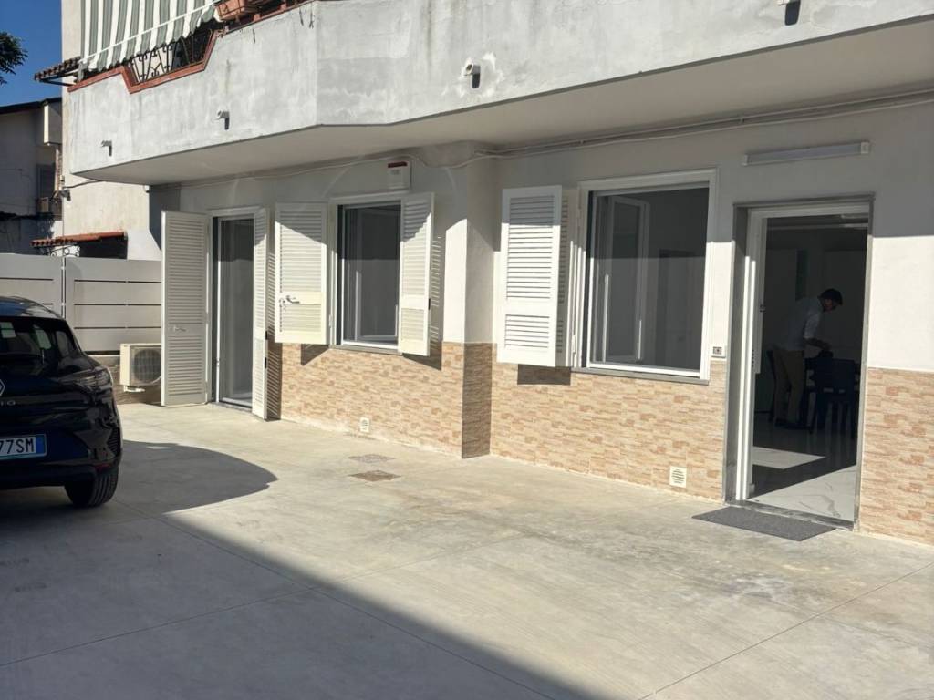 appartamento in affitto a Giugliano in Campania in zona Varcaturo
