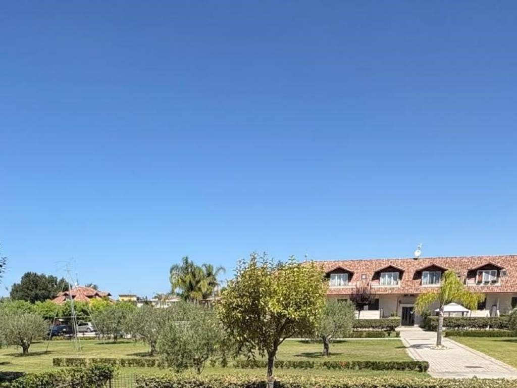 appartamento in affitto a Giugliano in Campania in zona Varcaturo