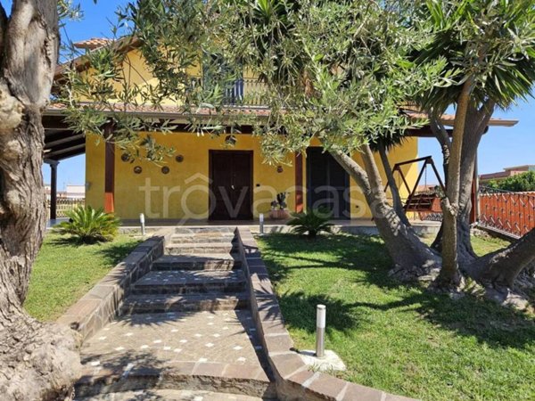 casa indipendente in affitto a Giugliano in Campania in zona Varcaturo
