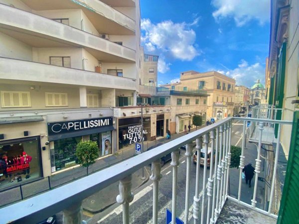 ufficio in affitto a Giugliano in Campania