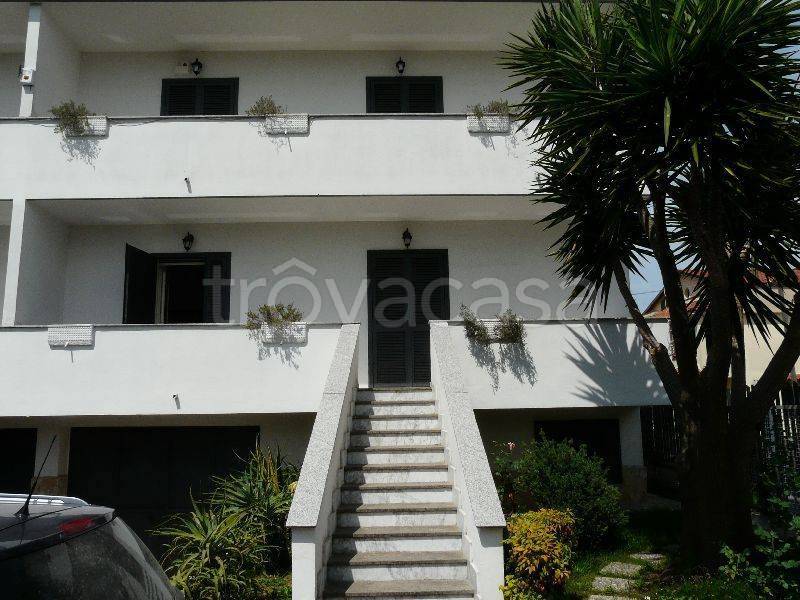 casa indipendente in affitto a Giugliano in Campania in zona Lago Patria