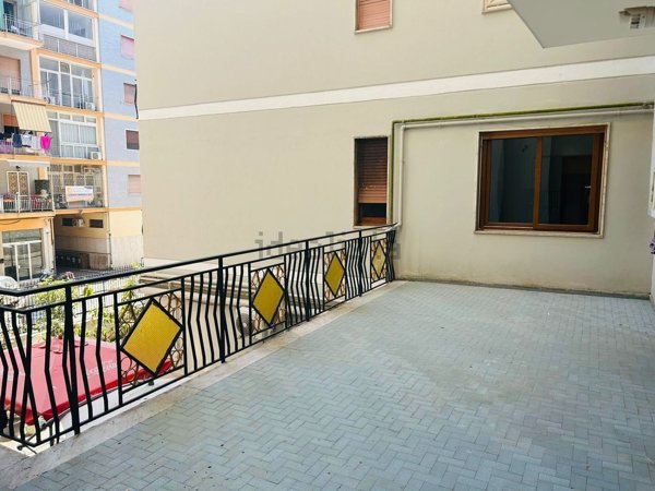 ufficio in affitto a Giugliano in Campania