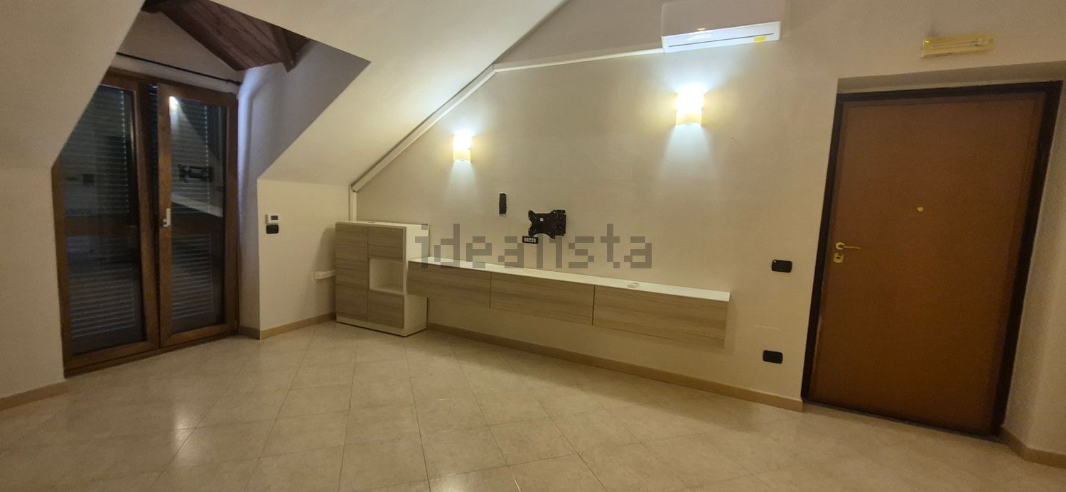 appartamento in affitto a Giugliano in Campania in zona Varcaturo