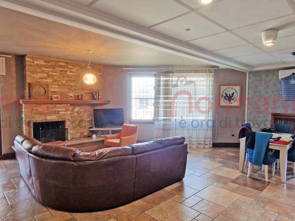 appartamento in affitto a Giugliano in Campania