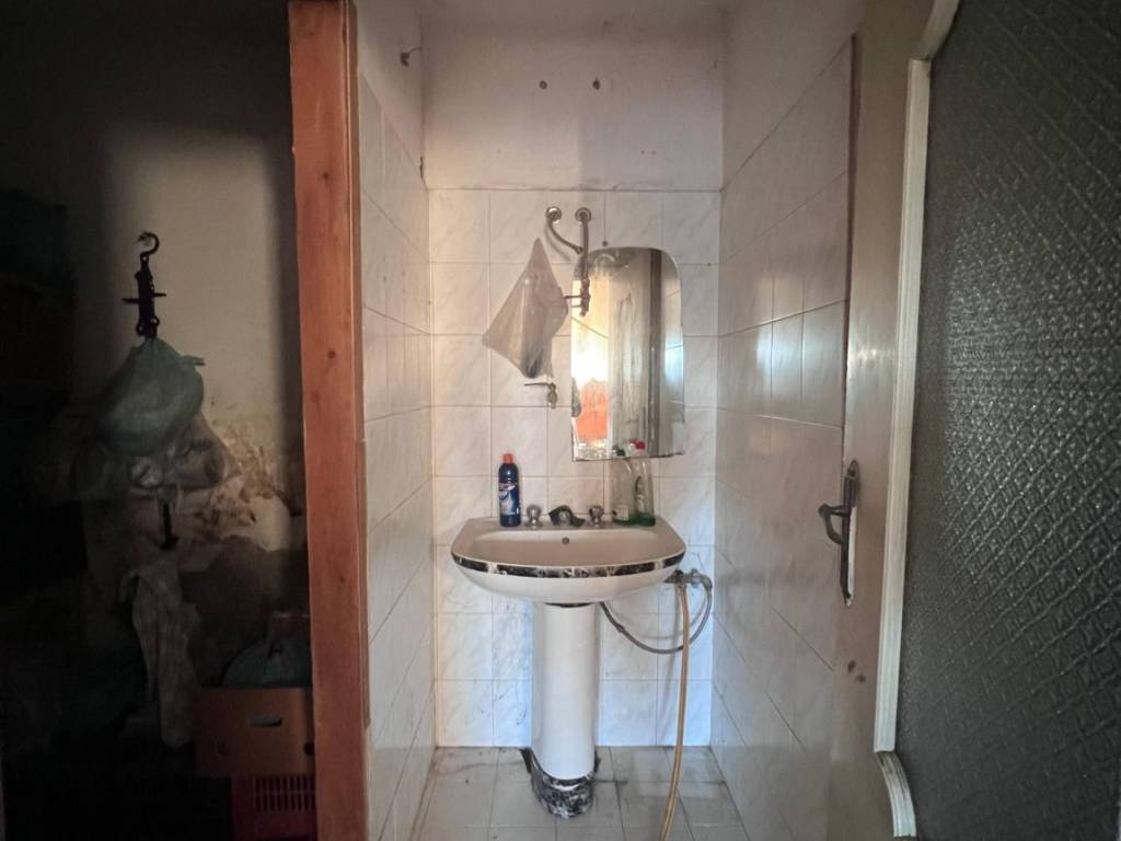 negozio in affitto a Giugliano in Campania in zona Casacelle