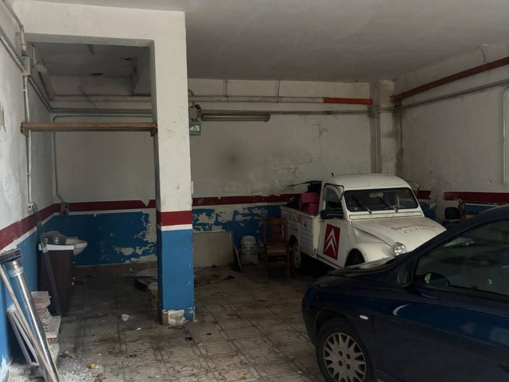 locale commerciale in affitto a Giugliano in Campania in zona Licola
